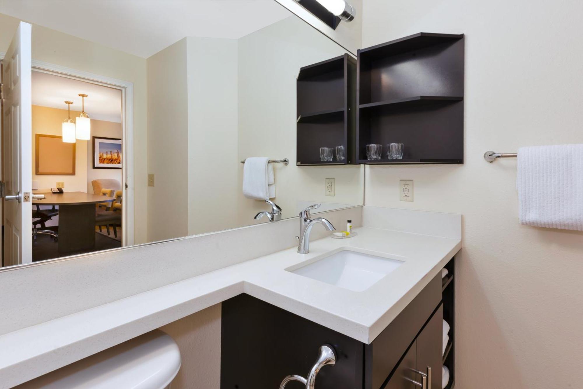 Candlewood Suites Polaris By Ihg Columbus Exterior foto